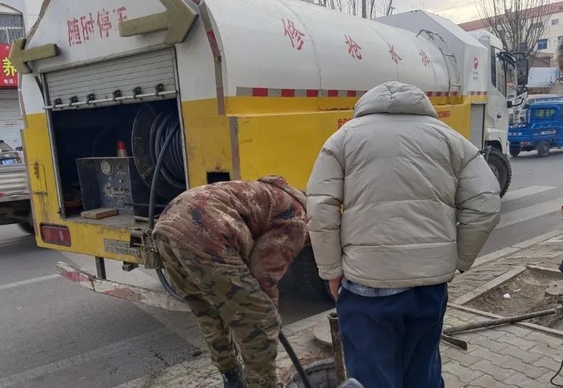 【聚焦民心所向为基层治理“导航”】下水管道堵塞居民愁社区出面解民忧(图3)