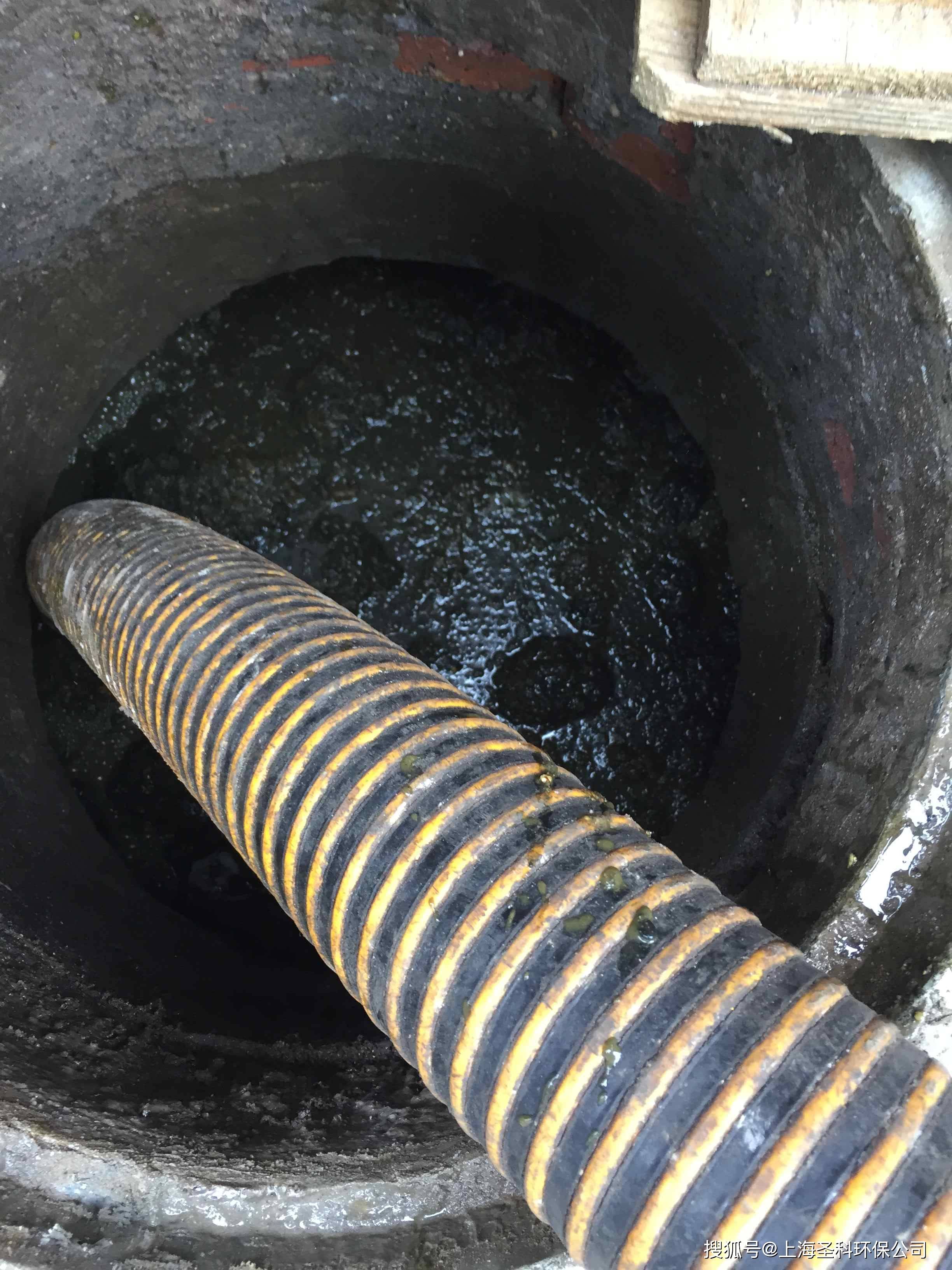 上海下水管道淤泥清理上海高压清洗污水管道疏通下水道公司(图1)