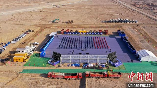 央媒看新疆丨新疆如何建成中国最大的省区级超高压电网？(图3)