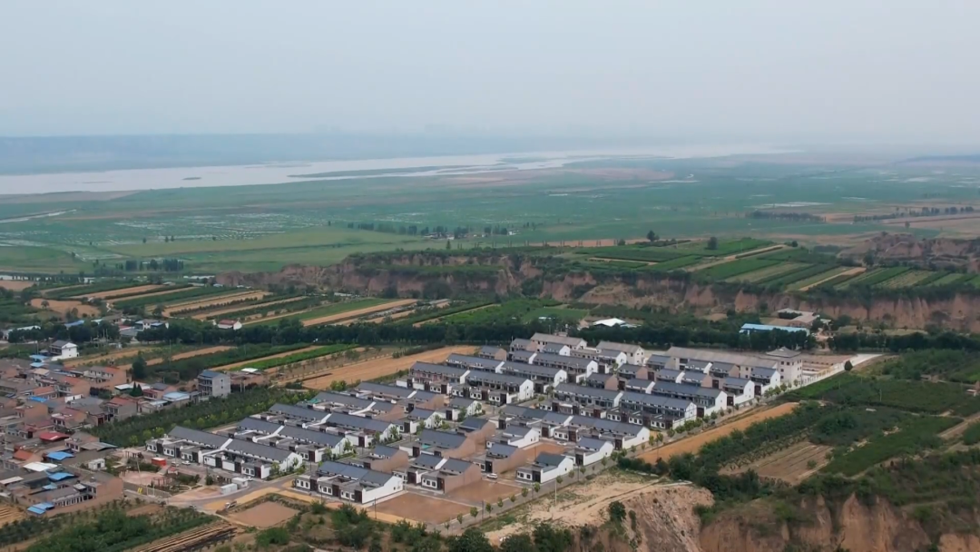 万荣县庙前村加快推动村居环境提档升级(图1)