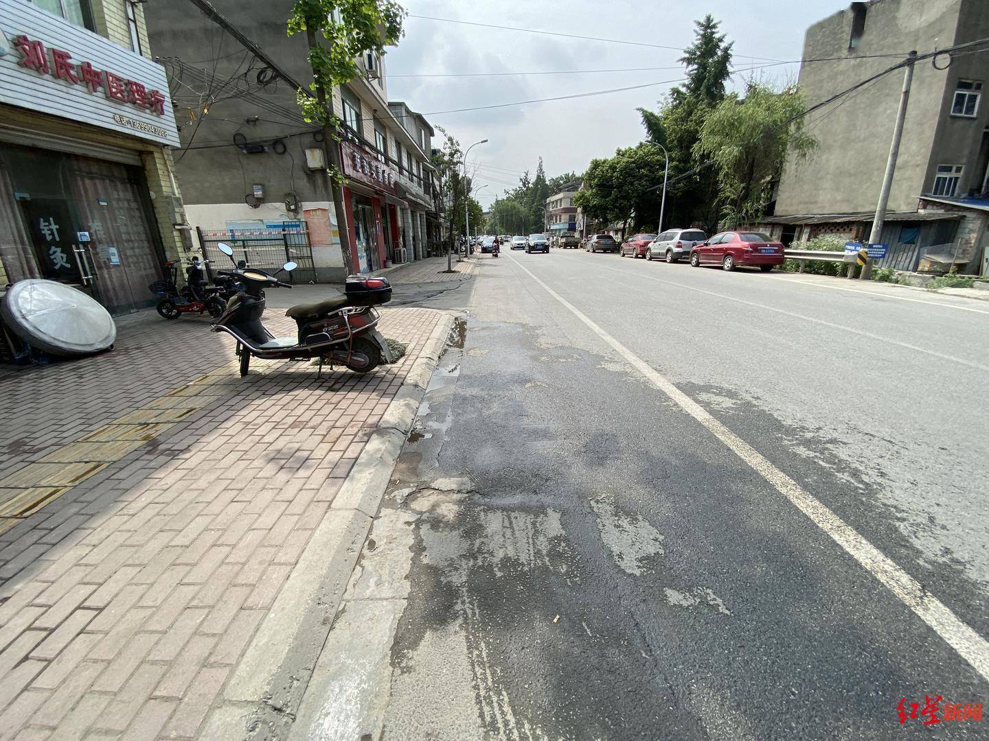 污水乱排、环境脏乱差？街道办：将完成管网疏通安排专人加强巡查劝导(图2)