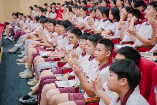 会员动态｜源雅学校开展人文德育讲座：明理励学寻找成长的突围之路！(图4)