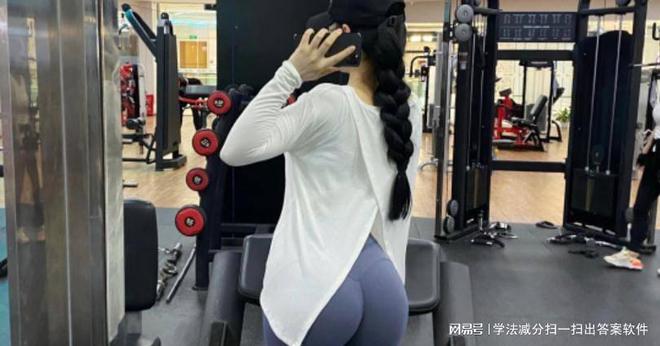 微密圈yummyki图包图集分享(图2)
