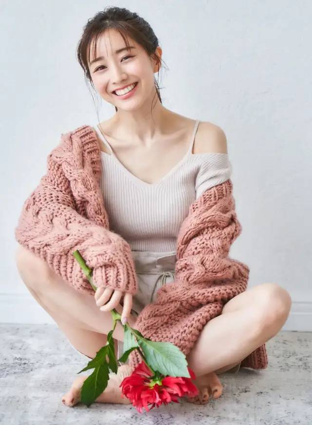 2022日本身材最好的女星！深田恭子仅排第7第一名竟然是她？！(图4)