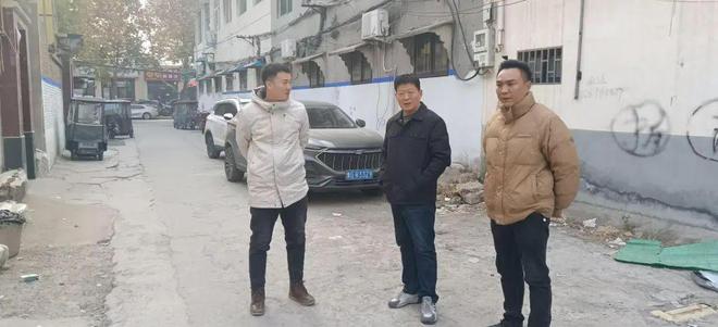送锦旗感谢！辉县这个家属院20多年的遗留问题解决了(图3)