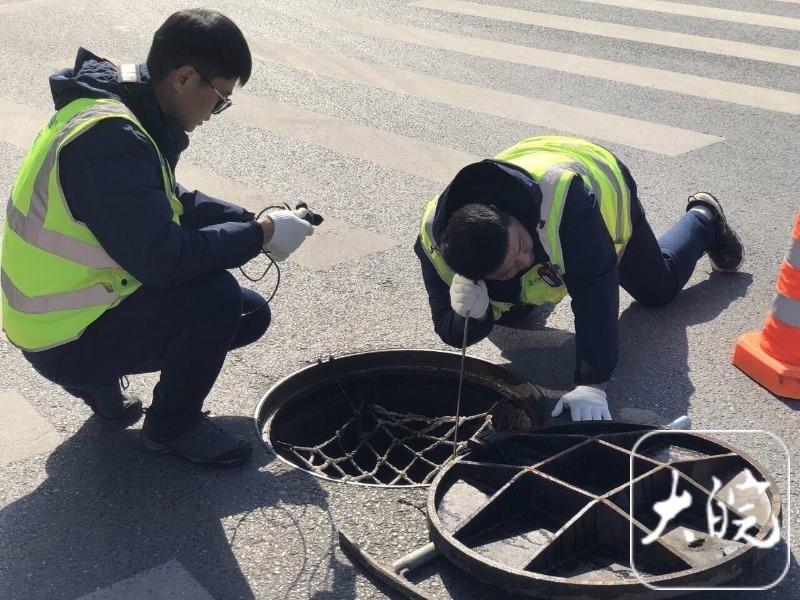 “侧耳听漏”他们守护城市供水“生命线”(图1)