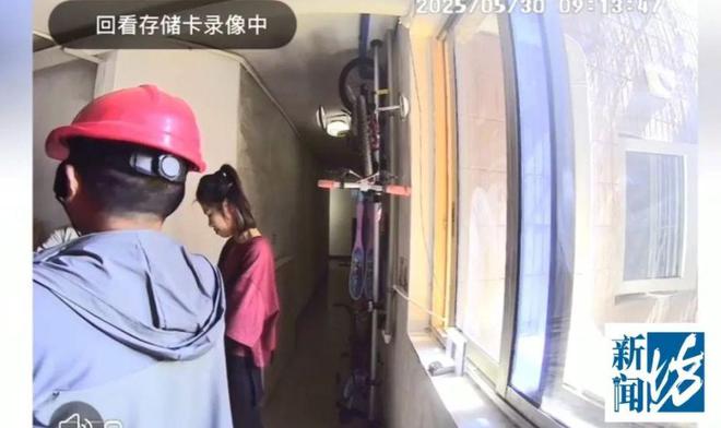 邻居粪管改在我家门口粪水隆隆响！上海二孩妈妈携家出逃(图6)