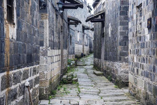 邻里之间建房有老话说“借山不借水”这话是什么意思？(图6)