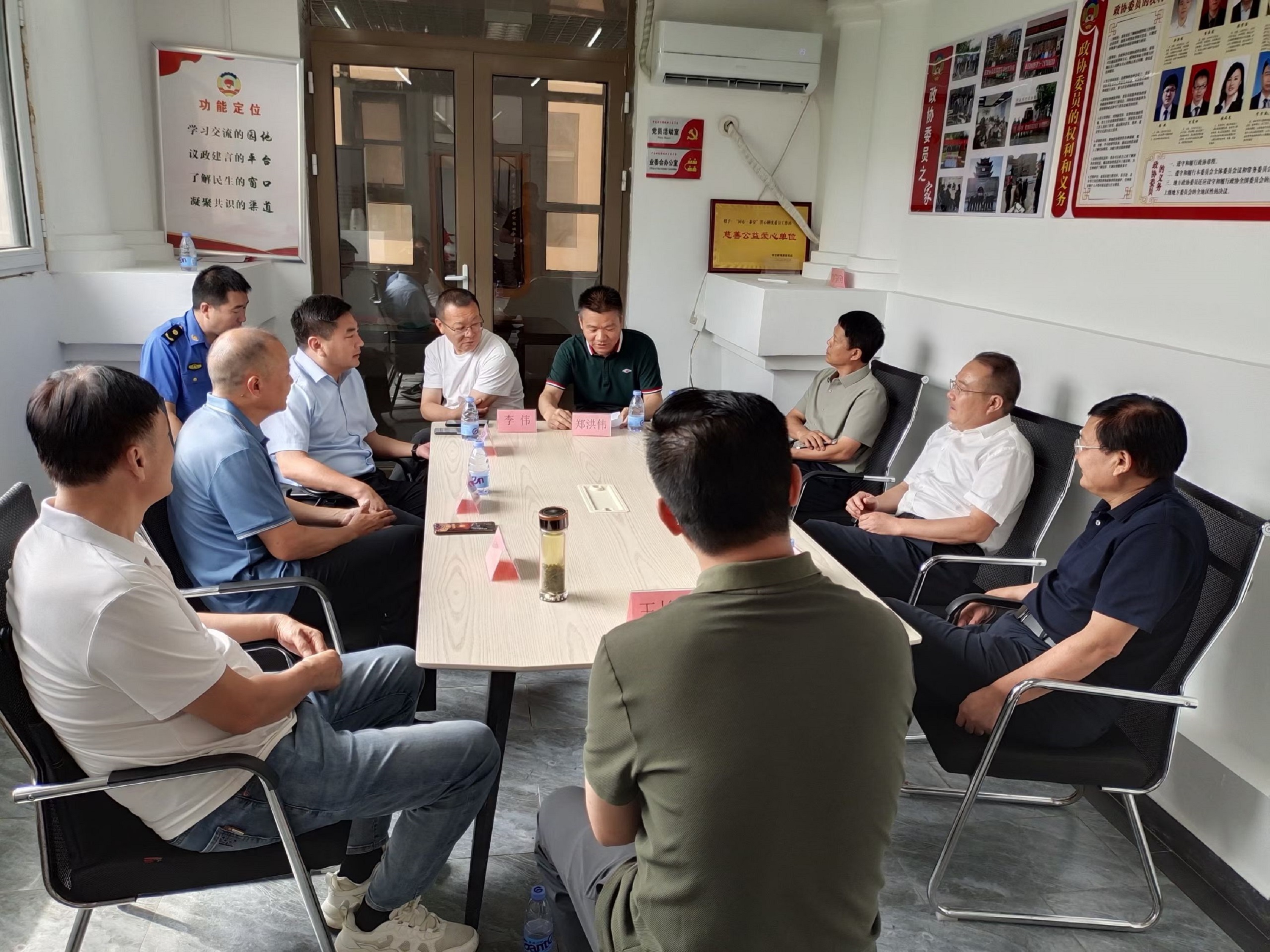 小区排污管道断裂污水溢“同心·泰安”“洪”心解忧委员工作站搭台破局(图1)