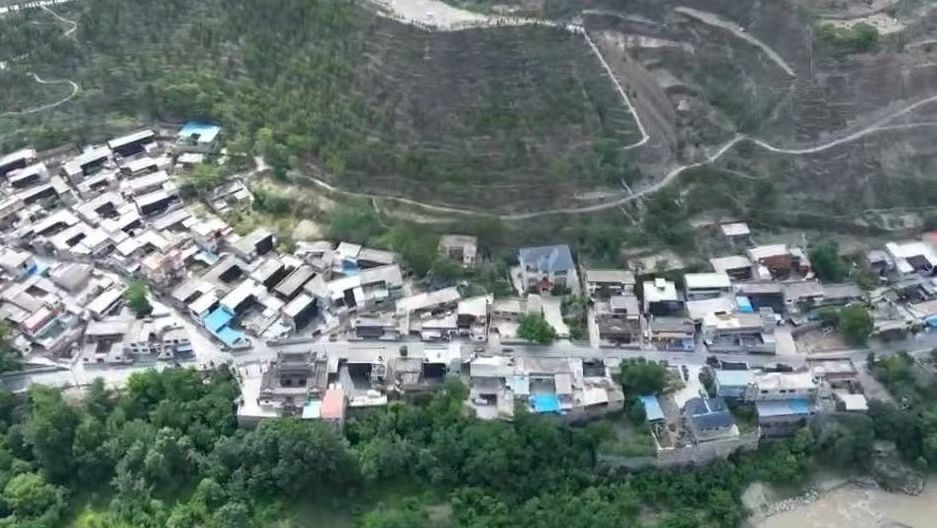 陇南武都区角弓镇:人大代表“牵线”民事直说“搭桥”(图2)