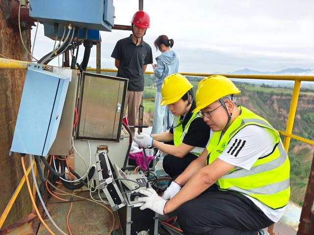 淳化县迎接全市排污执法监测考核(图1)