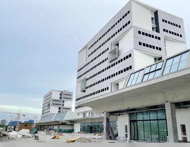 爆完“粪管”爆“水管”谁该为“中国美院”这次事故负责?(图3)