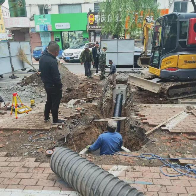 桦甸市启新街道：管道通了民心顺了！(图2)