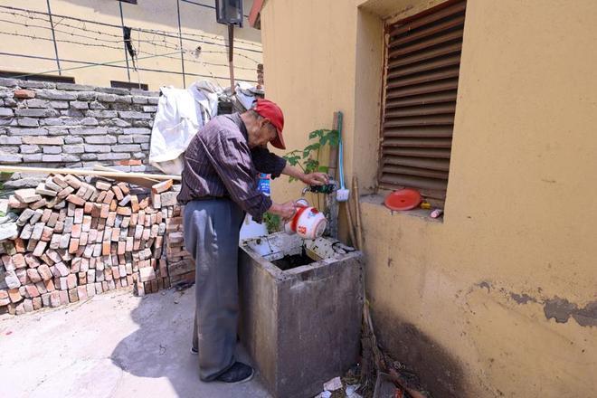 手拎马桶攻坚记解忧怎样填补缺憾落定预期(图1)