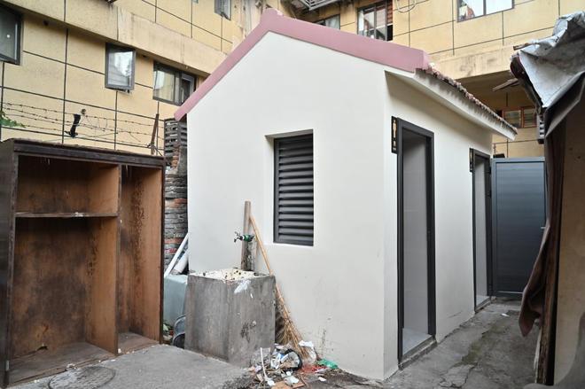 从“怕摔跤”到“邀做客”老人的心愿何以实现｜一平方米的改变有多难(图6)