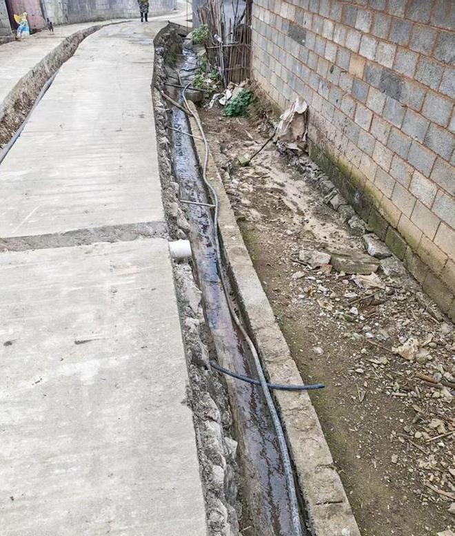 贵州纳雍：疏通“堵心”排污管绘就干群同心圆(图4)