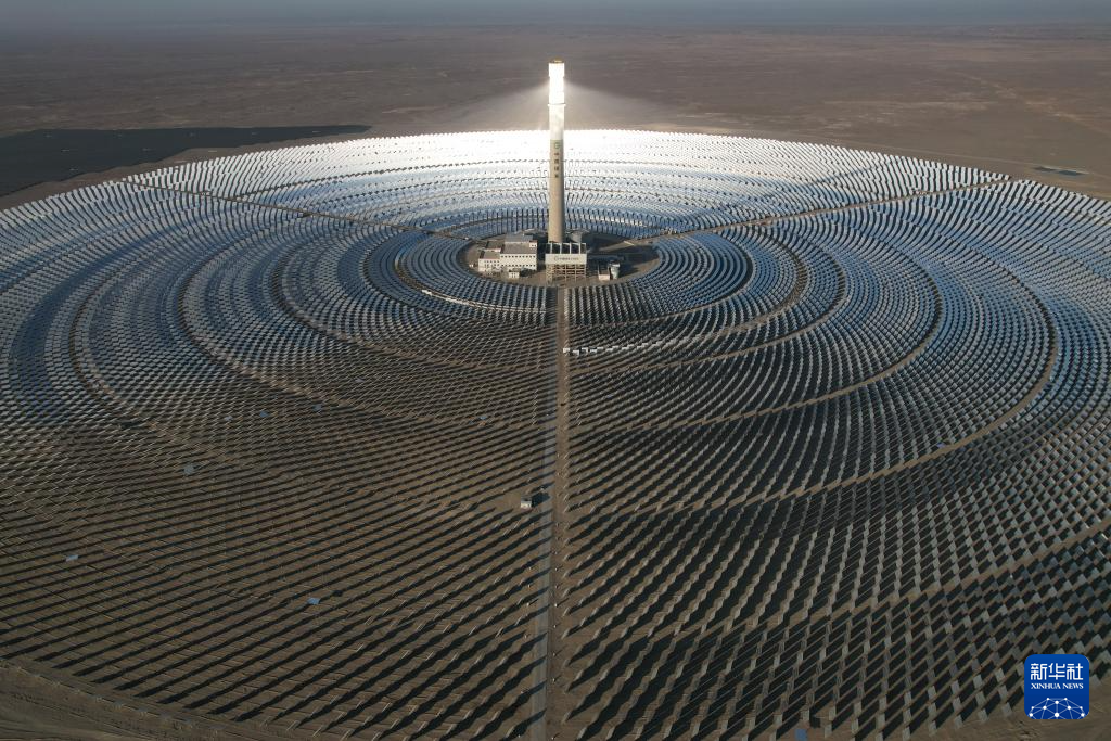 多技术路线并行“超级镜子”在这里变身-新华网(图1)