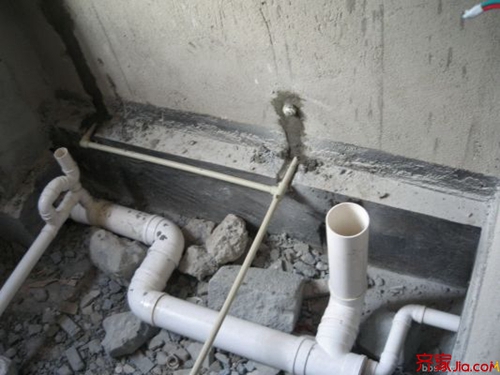 新房装修厨房、卫生间排污水管怎么安排？(图3)