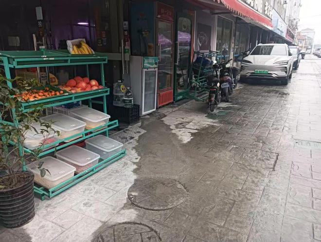 “神操作”！老旧小区多年难题巧化解(图2)