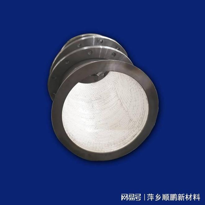 陶瓷内衬复合耐磨无缝钢管(图1)