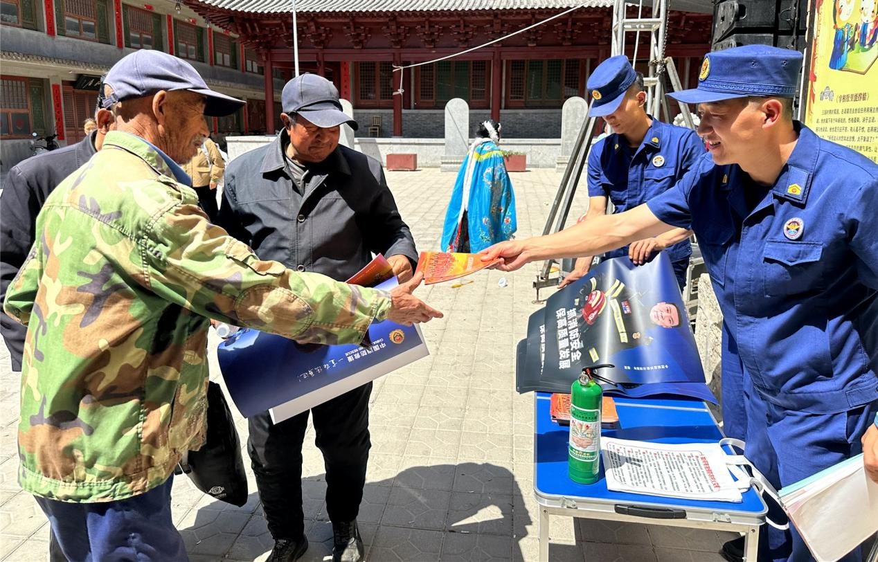 山西省广灵县:多措并举织密消防安全防护网(图3)