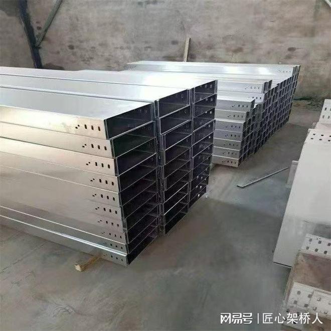 玻璃钢桥架200×150厂家实力推荐：从产能到认证的深度解析(图1)